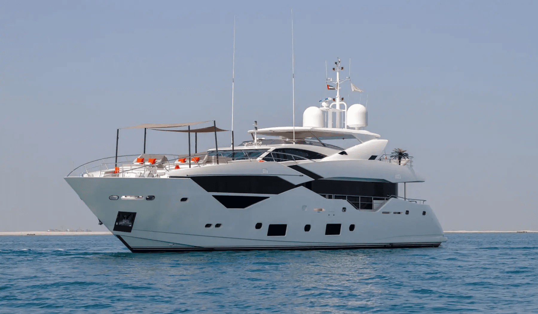 Sunseeker 116 exterior