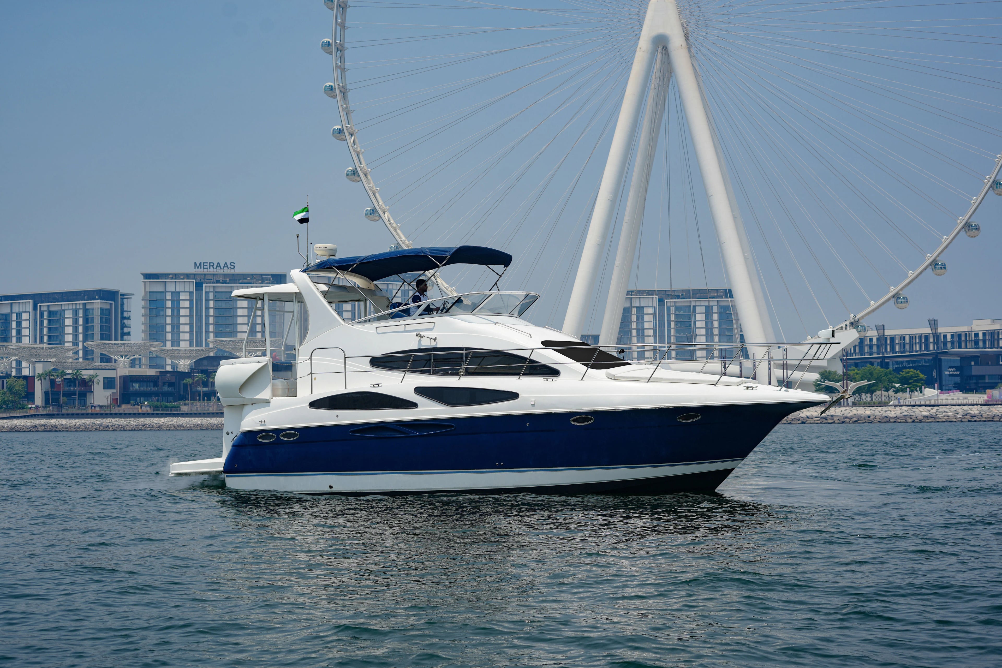 FERRETTI-46 yacht image 1