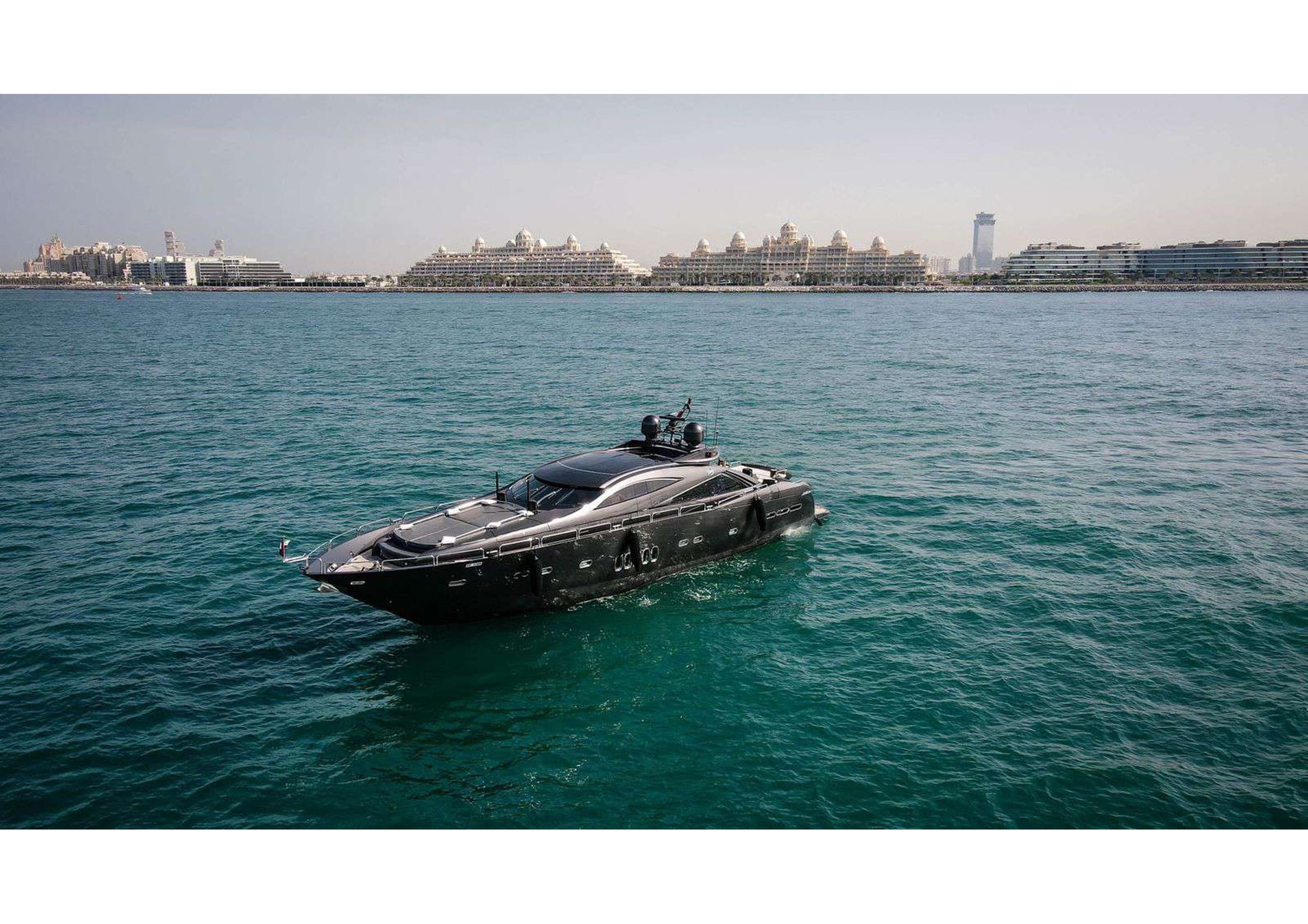 UD30 yacht